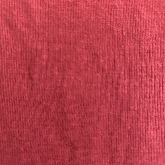 Arie soft & sexy tee - Dark pinkish/red color - Picture 2 of 4
